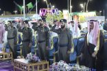 محافظ وادي الدواسر يشارك الأهالي فرحة العيد ويشيد بجهود المنظمين