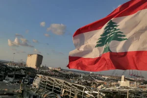 لبنان يدين تهديدات مليشيا الحوثي للملاحة في باب المندب وتؤكّد تضامنها مع المملكة