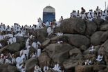 في يوم عرفة.. “جبل الرحمة” يشهد تجليات الدعاء والخشوع والسكينة