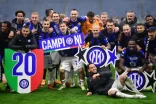 إنتر ميلان يُتوّج بلقب الدوري الإيطالي للمرة العشرين