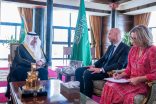 أمير تبوك يستقبل القنصل العام الفرنسي