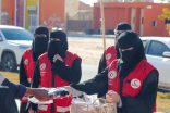 الهلال الأحمر بالجوف يوزع الكسوة الشتوية ضمن مبادرة “شتاؤنا دفء
