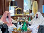 السديس يستقبل مساعد رئيس الشؤون الدينية ومستشاري المسجد النبوي ويشيد بجهودهم في حج 1446هـ