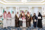 سمو أمير منطقة الجوف يكرم الفائزين والفائزات بجائزة المواطنة المسؤولة في دورتها الخامسة