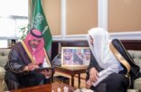 نائب أمير تبوك يدشّن حملة “الولاء والانتماء”