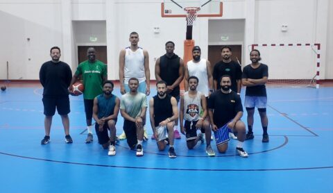  المدرب الوطني والنجم السابق بنادي الإتحاد الكابتن – محمد مبيريك يدرب سلة جدة