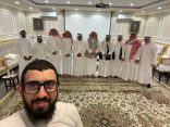 أعضاء فريق مكيون التطوعي يلتقون في حب الوطن