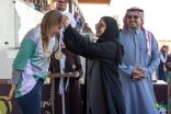 توجهم الأمير فهد بن جلوي بحضور العريفي في تاسع أيام المهرجان الفرنسية فيرولود و5 سعوديين ابطال سباق الهجانة في مهرجان خادم الحرمين الشريفين للهجن