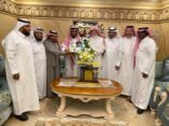 د. عصام الثقفي يحتفي ويكرم رئيس جمعية إهداء لخدمة ضيوف الرحمن عادل حافظ