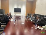 وزير الخارجية بجمهورية مصر العربية سامح شكري يلتقي بوزير خارجية بنجلاديش علي هامش قمة المؤتمر الإسلامي