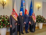 المملكة رئيس شرف لحفل مئوية الاتحاد الإسلامي في بولندا الذي رعاه الرئيس البولندي – نيابةً عن وزير الشؤون الإسلامية وكيل الشؤون الإسلامية يشارك كضيف شرف في احتفال مرور مئة عام على تأسيس الاتحاد الديني الإسلامي في بولندا