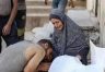 استشهاد فلسطيني وإصابة آخرين في قصف إسرائيلي وسط قطاع غزة