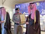 نائب أمير منطقة المدينة المنورة – يكرم القطاعات المدنية والعسكرية في ختام بطولة التميز لكرة القدم في خيبر