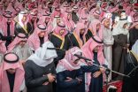 نائب أمير تبوك يؤدي صلاة الميت على الشيخ أحمد الخريصي