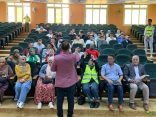رئيس جامعة كفر الشيخ بجمهورية مصر العربية يكرم طلبة كلية الحاسبات والمعلومات بالجامعة في ختام ندوة ” دور القيادات الشابة في مواجهة مشكلة المخدرات” بالتعاون مع صندوق مكافحة وعلاج الادمان والتعاطي