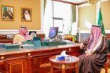 نائب أمير تبوك يتسلم التقرير السنوي للأحوال المدنية بالمنطقة
