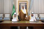 نيابة عن خادم الحرمين الشريفين نائب أمير منطقة مكة، يشهد توقيع محاضر تسليم كسوة الكعبة المشرفة