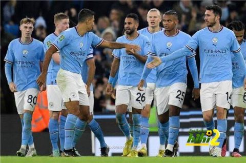 الاستاذ يفوز على التلميذ