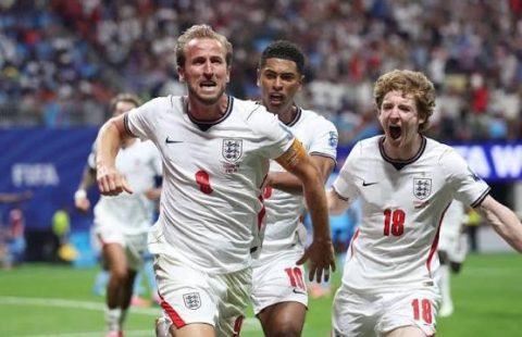 المنتخب الإنجليزي يقلب تأخره إلى انتصار على الكونغو الديمقراطية ويبلغ دور الـ16
