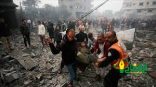 استشهاد تسعة فلسطينيين في قصف إسرائيلي استهدف بوابة مدرسة تؤوي نازحين وسط مدينة غزة