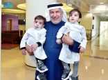 الدكتور عبدالله الربيعة يطمئن على صحة التوأم الملتصق الصومالي “رحمة ورملا” بعد وصولهما إلى مدينة الرياض